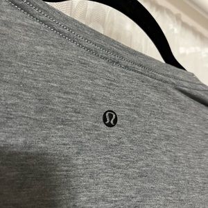 Lululemon Men’s Long Sleeve